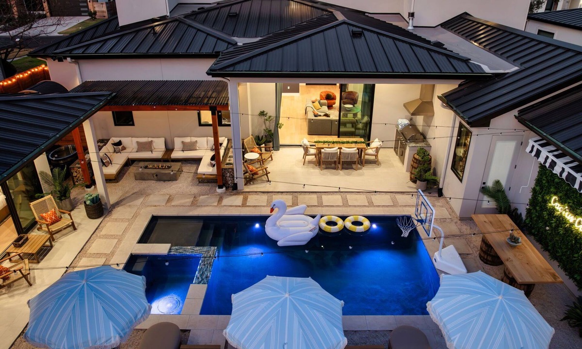 Allandale House | Cactus Cove - Luxe Adventures by Hello Hideout