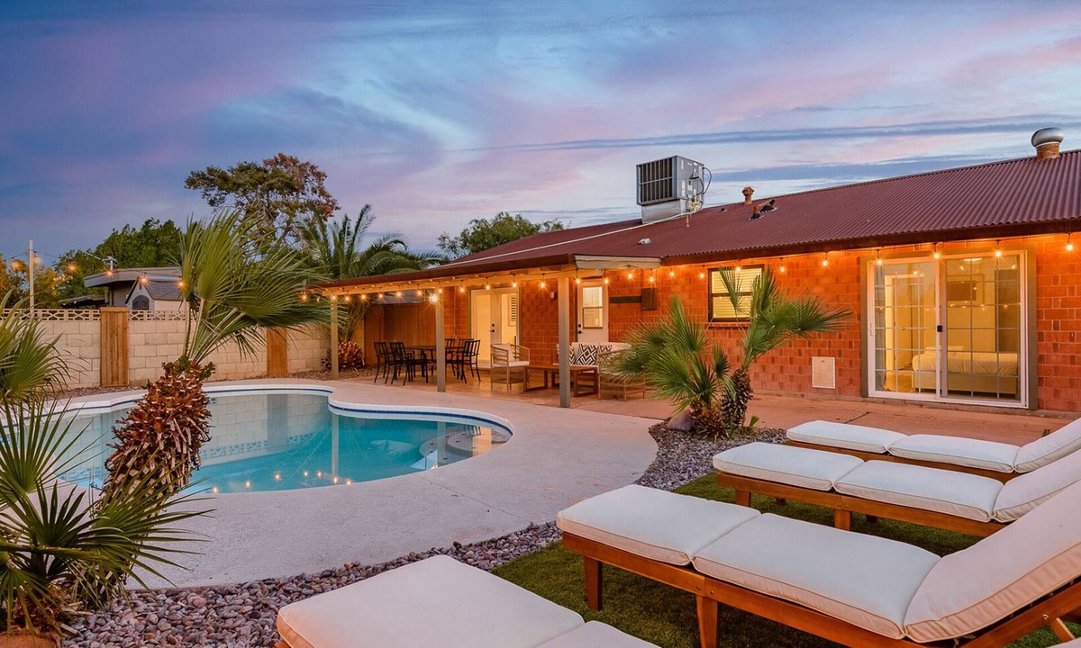 Scottsdale Estates Nine House | Cactus Ridge l Minutes from Shopping, Dining, Golf