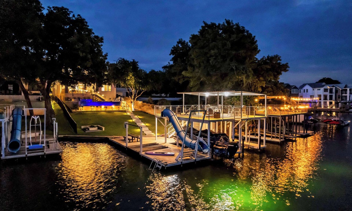 Kingsland House | Cadillac on the Colorado | Concierge Services