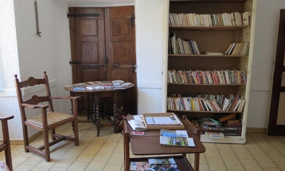 Saint-Germain-de-Calberte House | Cafe Restaurant Meuble de Tourisme