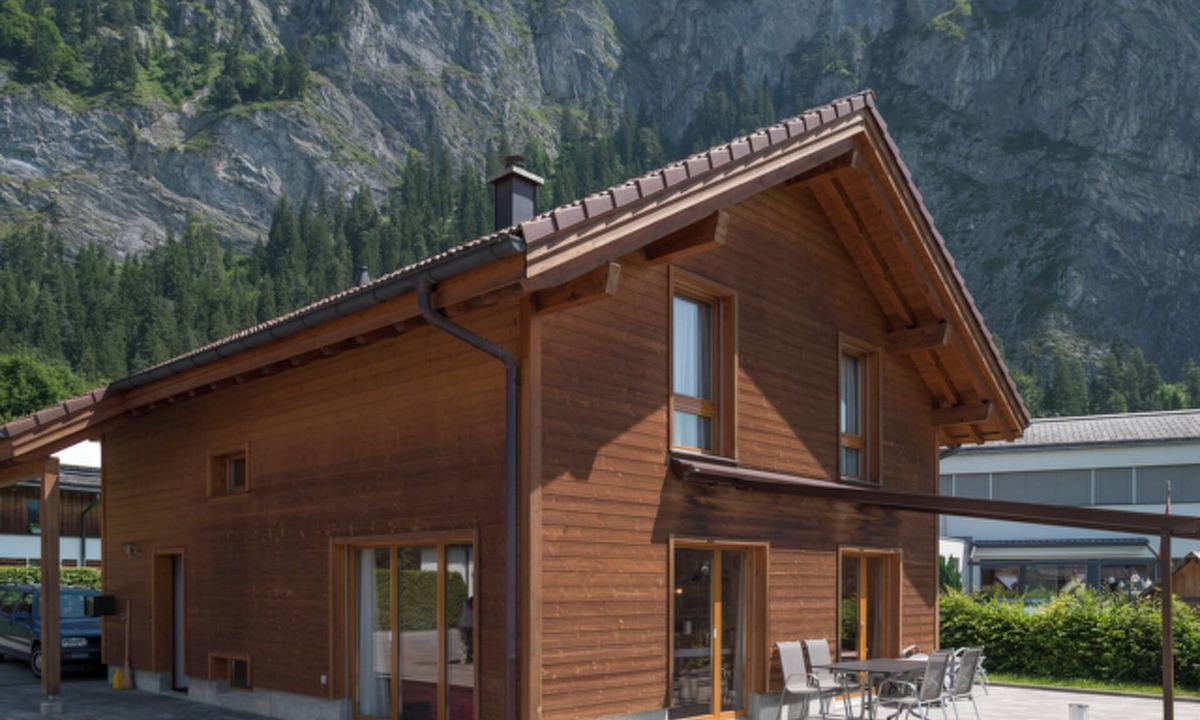 Trin House | Caflisch Jacob und Erika, (Trin Mulin). 6.5 Zimmer Einfamilienhaus by Interhome
