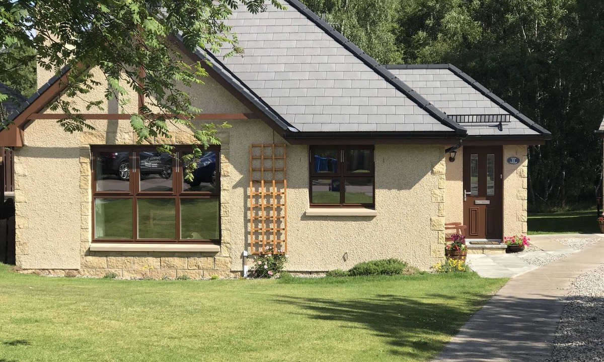 Aviemore House | Cairn Cottage Dalfaber
