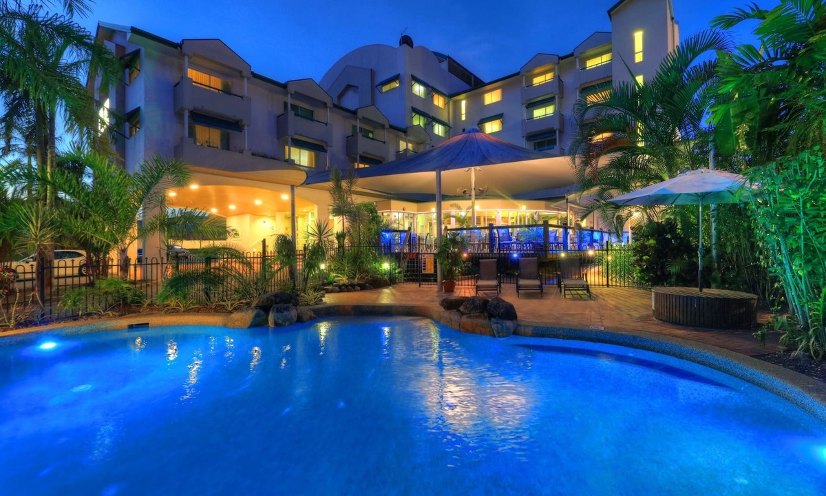 Cairns North Hotel | Cairns Sheridan Hotel