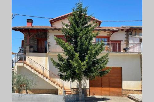Isona House | Cal Albert Isona