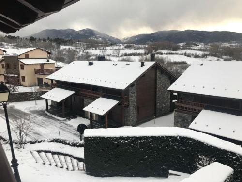 Estavar Ski Chalet | Cal Feliç