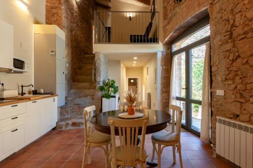 Collbato Ski Chalet | Cal Simon- Casa a Montserrat