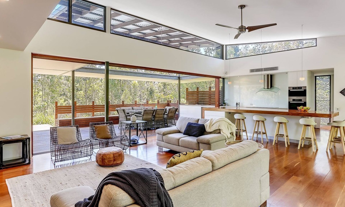 Doonan House | Calanthe Acreage - Doonan