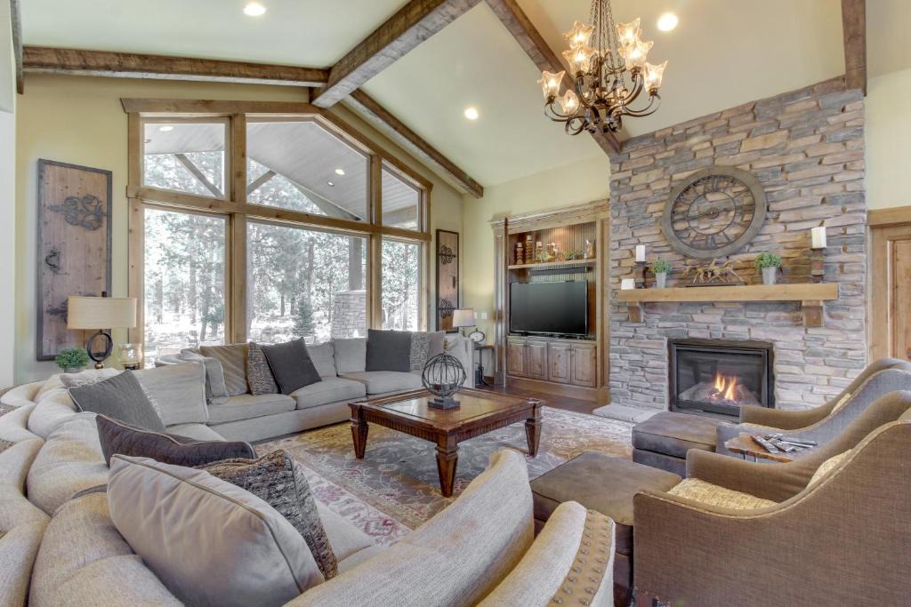 Sunriver House | Caldera Springs Home