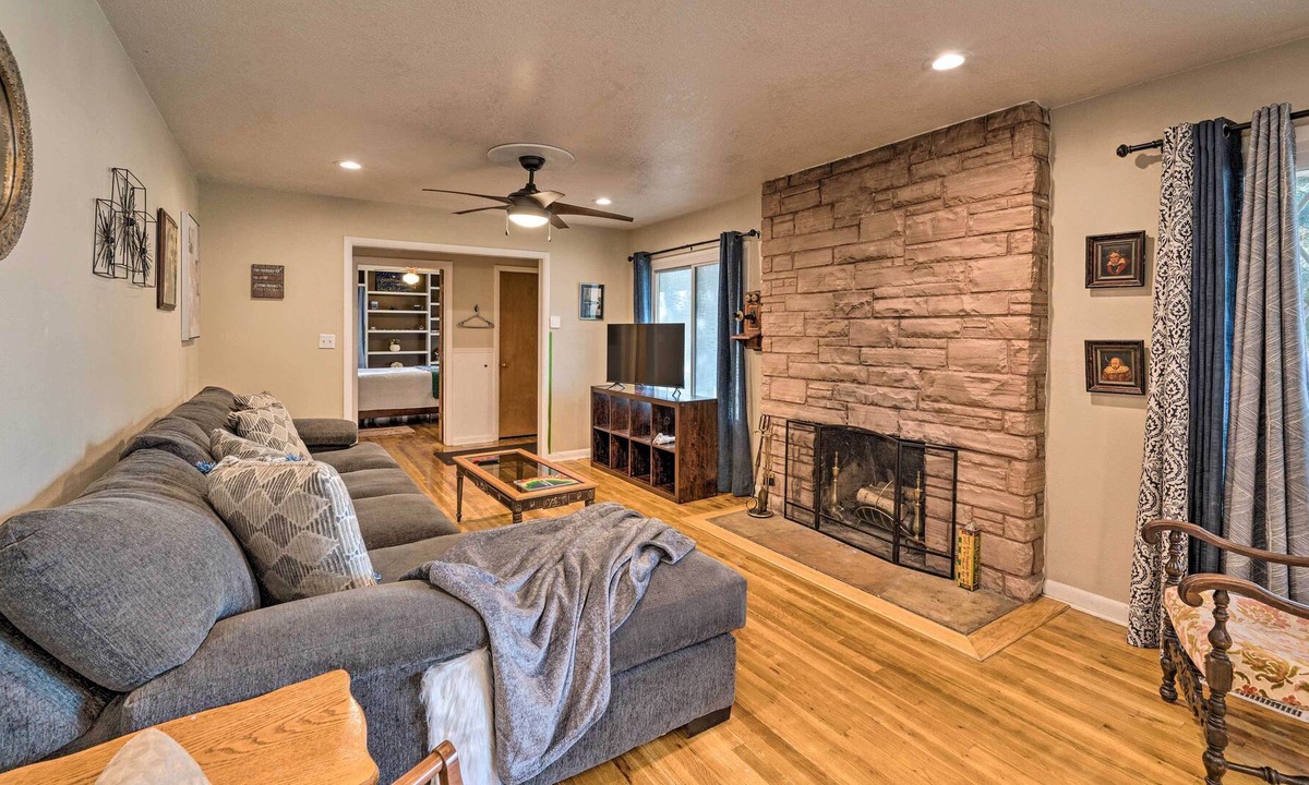 Caldwell House | Caldwell Home with Pool, Gas Grill & Fire Pit!