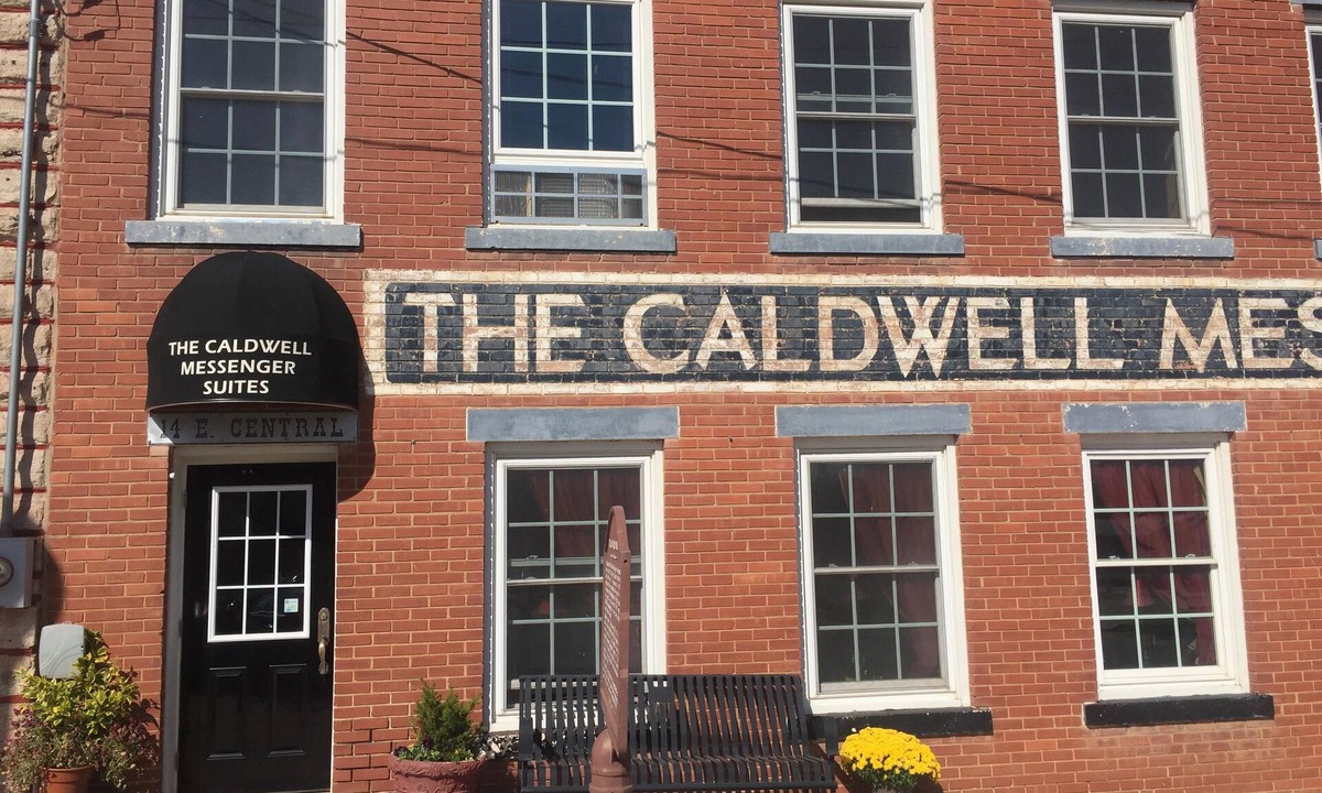 Caldwell House | Caldwell Messenger Suites