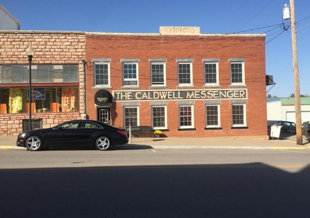 Caldwell Hotel | Caldwell Messenger Suites
