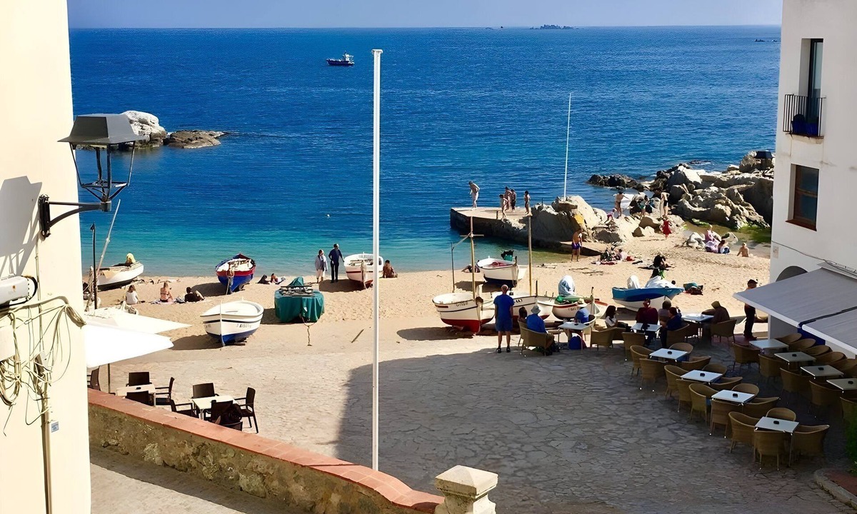 Calella de Palafrugell Apartment | Calella-Port Bo · Sun, Sea & Unique Character