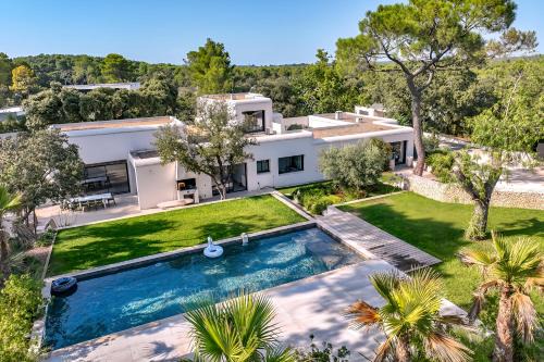 Castries House | Calma Blanca