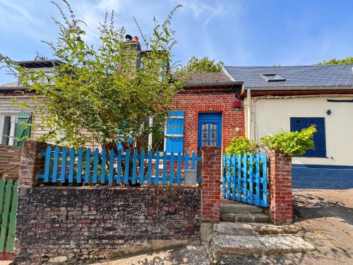 Saint-Valery-sur-Somme House | CALME ET AUTHENTICITE AU COEUR DU COURTGAIN