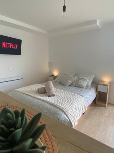 La Roche-sur-Yon Apartment | Calme et confort tout du centre, Parking gratuit