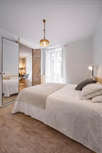 Puigcerda Apartment | CaLQuEROL Boutique centro suite lux 2-2