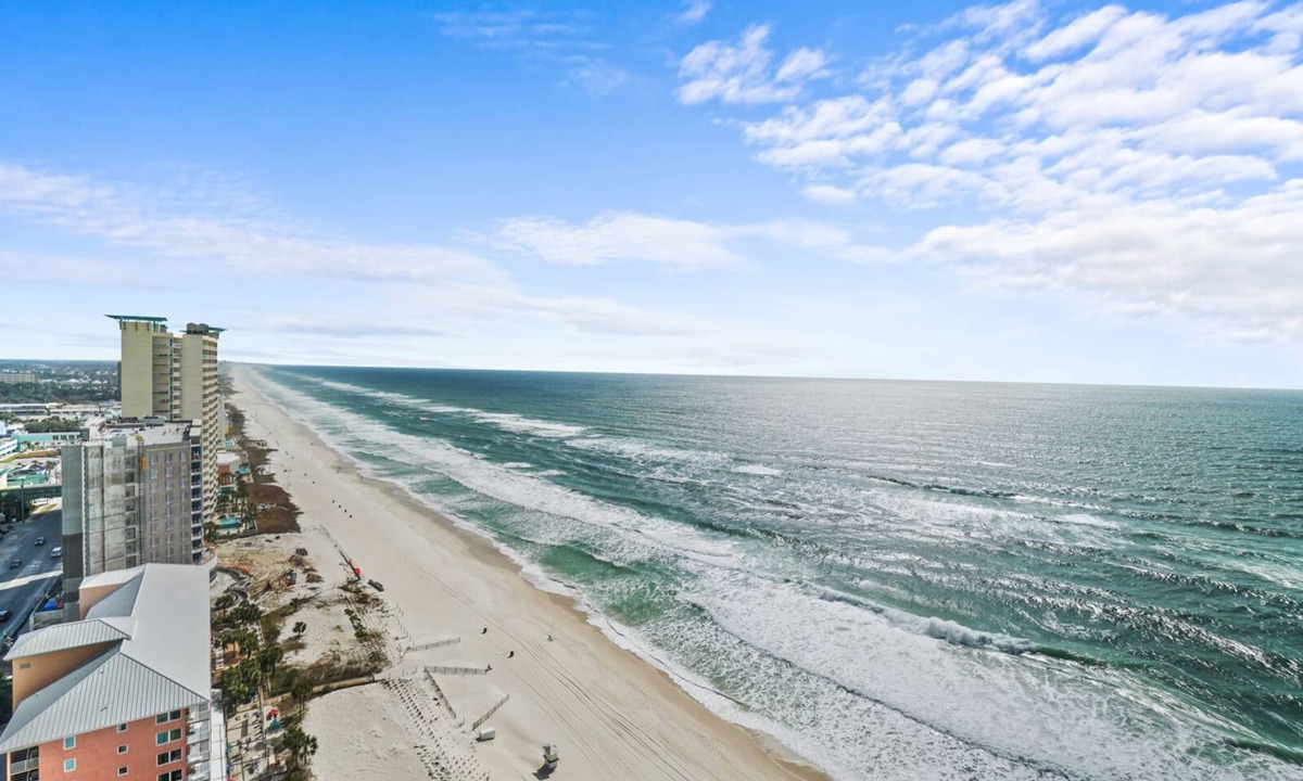 Panama City Beach Condo | Calypso 2201E | Renovated Gulf-Front Escape