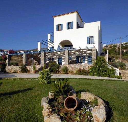 Agia Pelagia Hotel | Camarela Studios