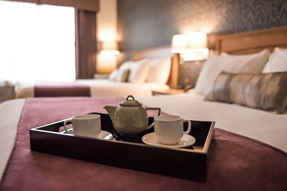 Cambridge Hotel | Cambridge Hotel and Conference Centre