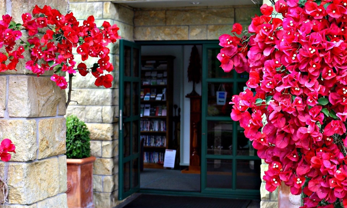 Cambridge Hotel | Cambridge Mews