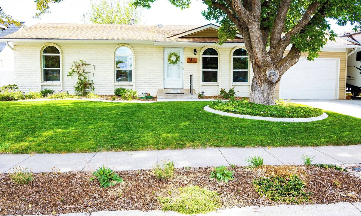 West Jordan House | Camelot Cottage - Private Home