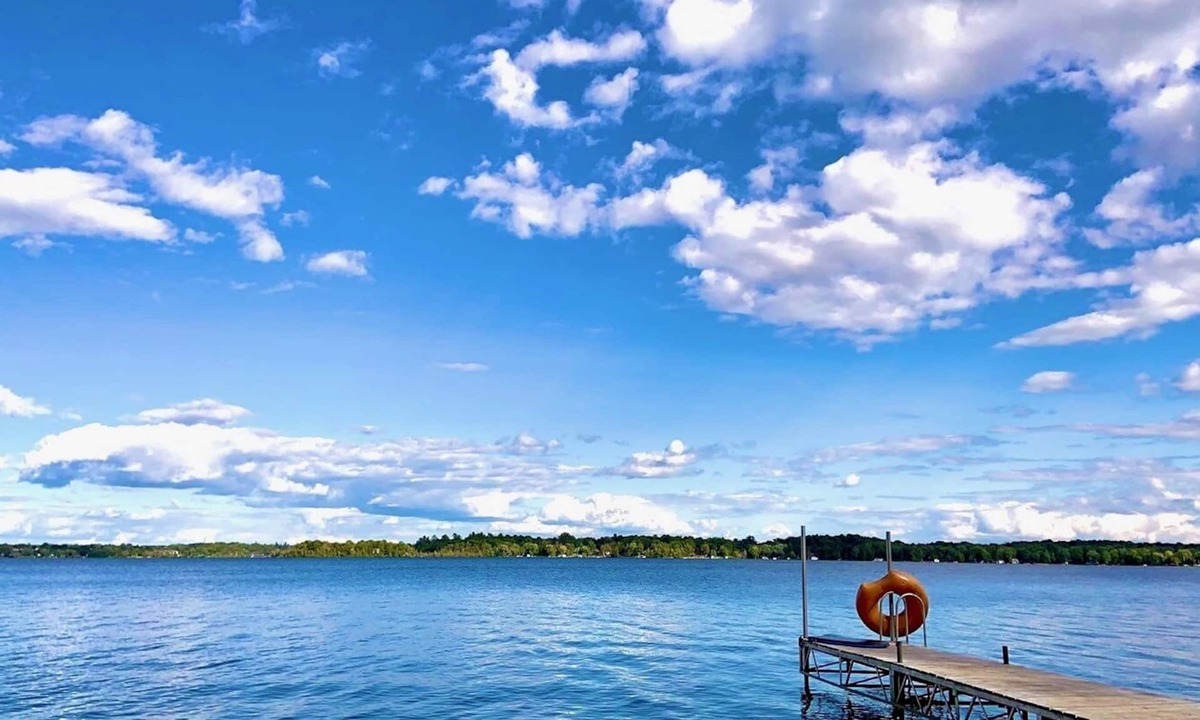 Isaacs Glen Cottage | Cameron Lake Waterfront Cottage | Kawartha Lakes