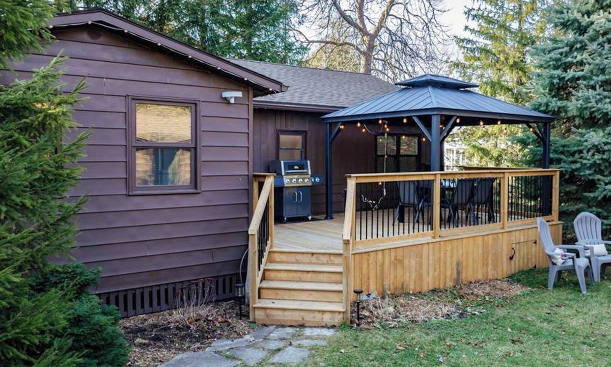 Bayfield Cottage | Cameron's Peaceful Pines, King Bed!