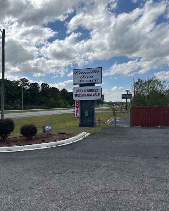 Camilla Hotel | Camilla Inn & Suites