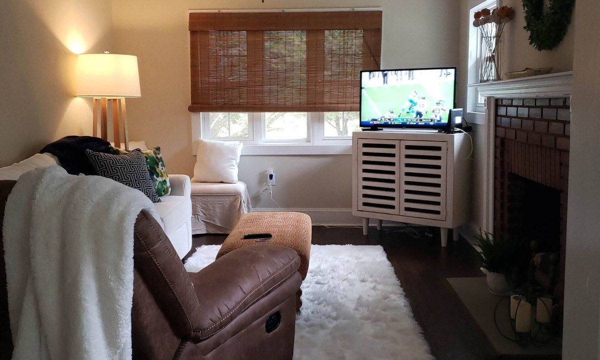 Asheboro House | Cammy's Cottage