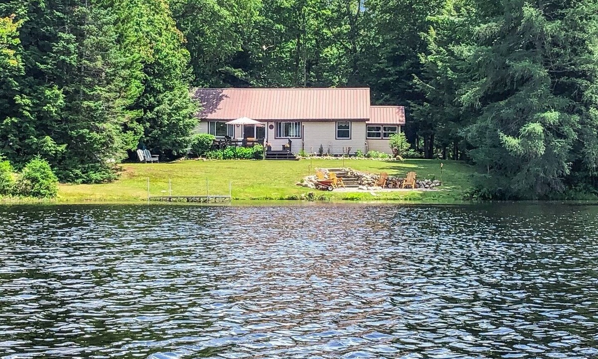 Town of Webb Cabin | Camp 173 at Okara Lakes