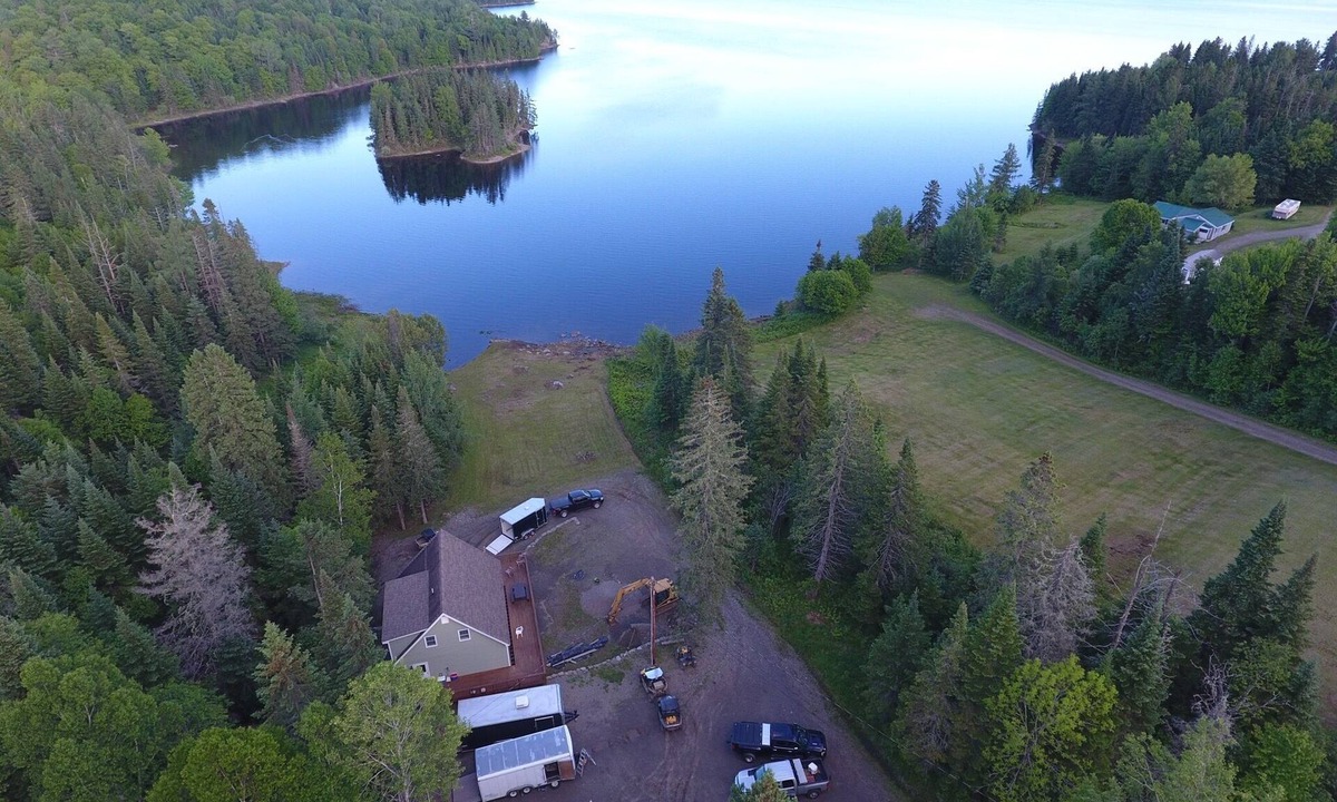 Pittsburg Cabin | CAMP DAVID, DIRECT SNOWMOBILE, ATV , ACCESS, WATER FRONT, GREAT VALUE