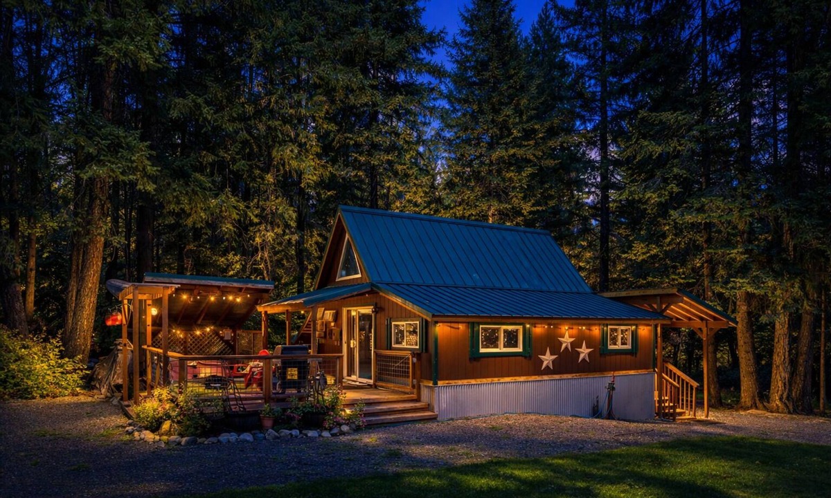 Ardenvoir Cabin | Camp David | Hot Tub | ROKU | Couples | Deck