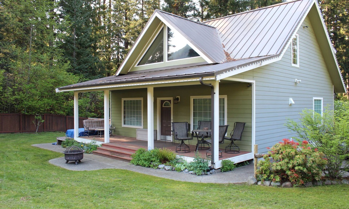 Ashford House | Camp Deleon