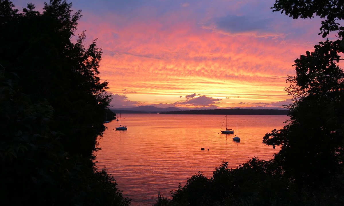North Ferrisburgh Cabin | Camp Gabriel at Lake Champlain