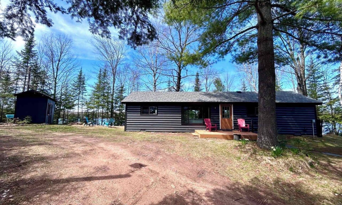 Presque Isle Cabin | Camp Koie - A Northwoods Basecamp *New Split Unit A/C*