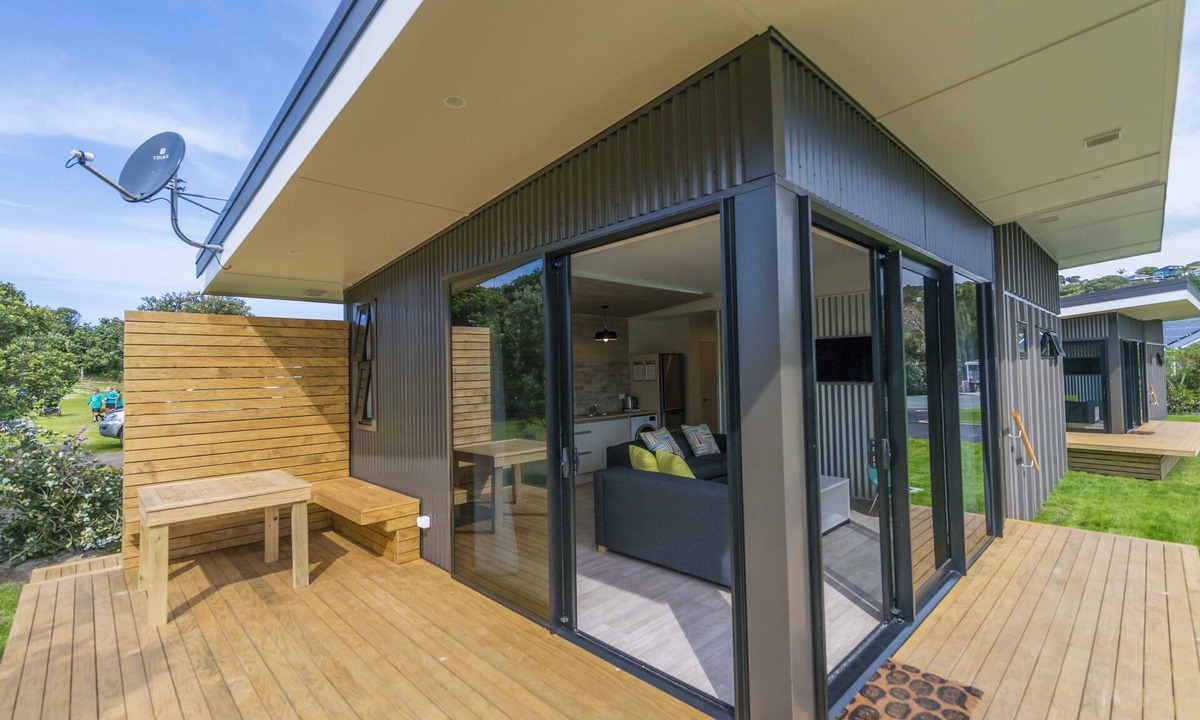 Waipu Cove Hotel | Camp Waipu Cove