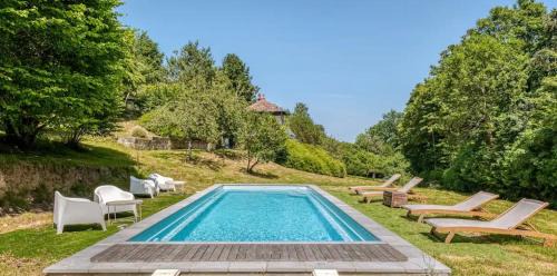 Equemauville House | Campagne bohème chic & Piscine Privée à Honfleur
