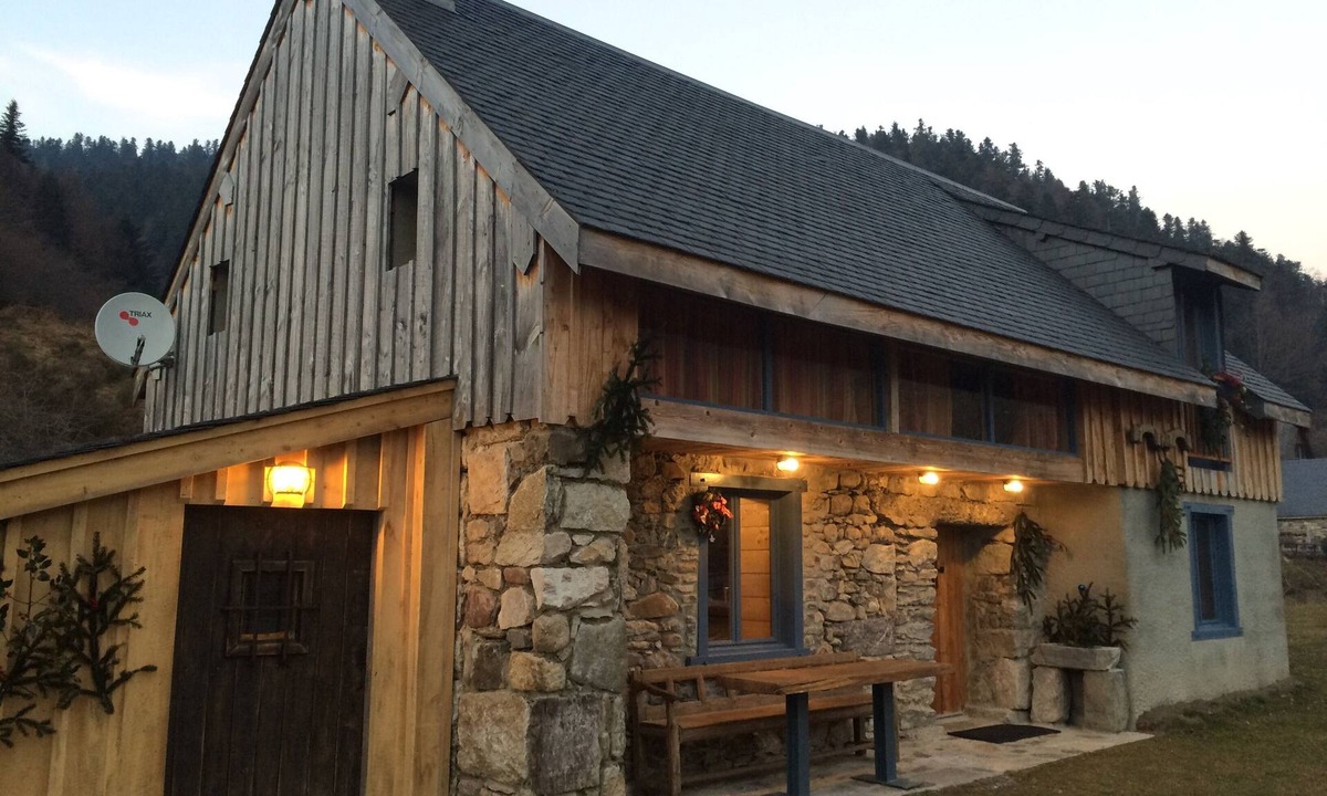 Campan House | CAMPAN PAYOLLE SHEEPFARM