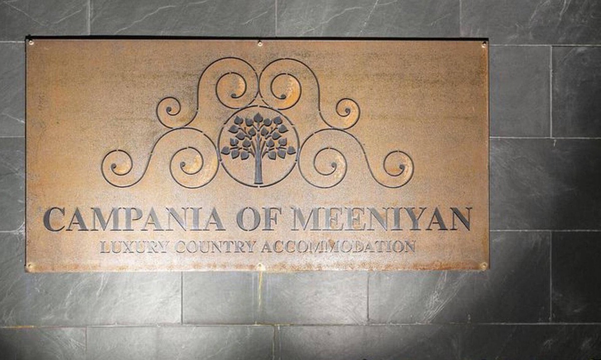 Meeniyan Apartment | Campania Spa Suite 3