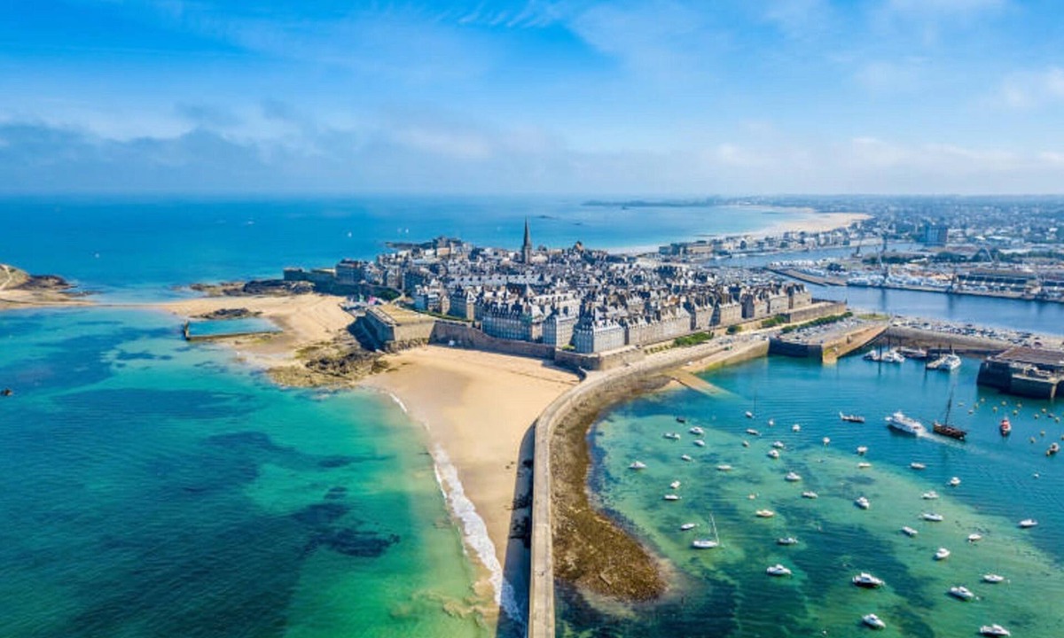 Saint-Jouan-des-Guerets Hotel | Campanile NATURE - Saint-Malo St-Jouan-des-Guérets