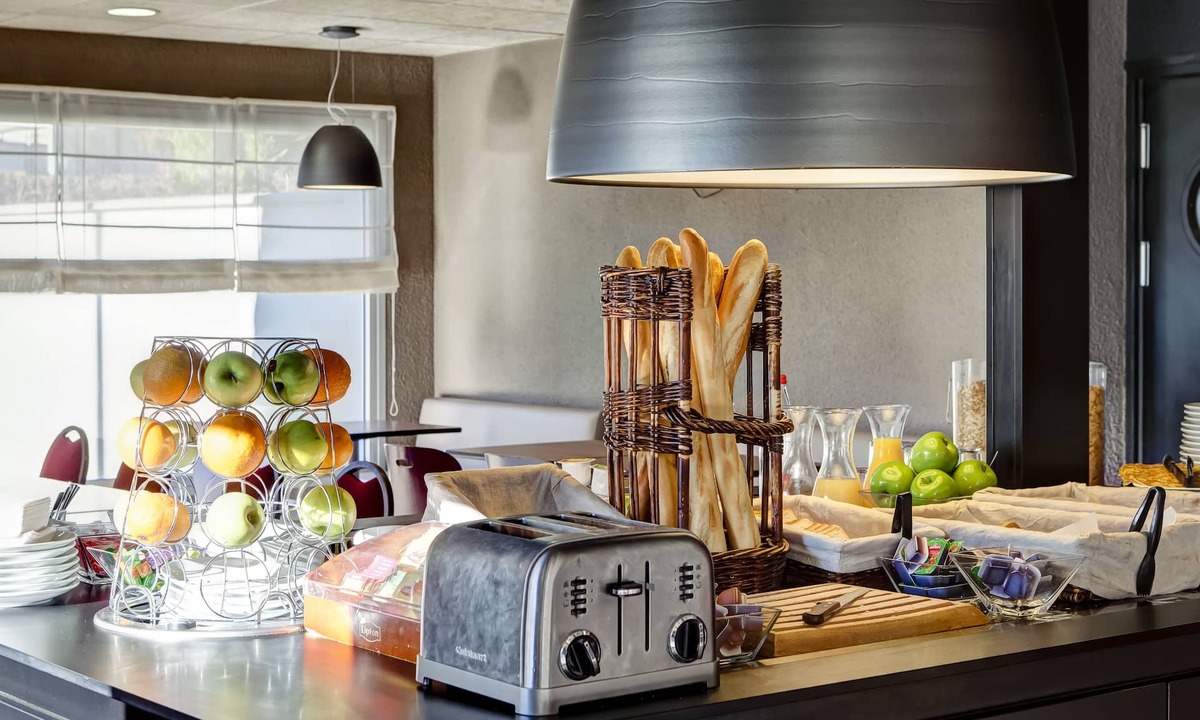 Ferney-Voltaire Hotel | Campanile Geneve - Ferney-Voltaire