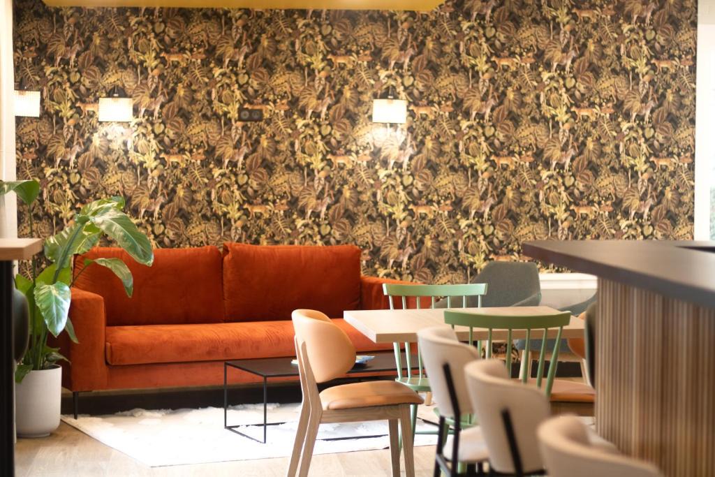 Vert-Saint-Denis Hotel | Campanile Melun Sénart