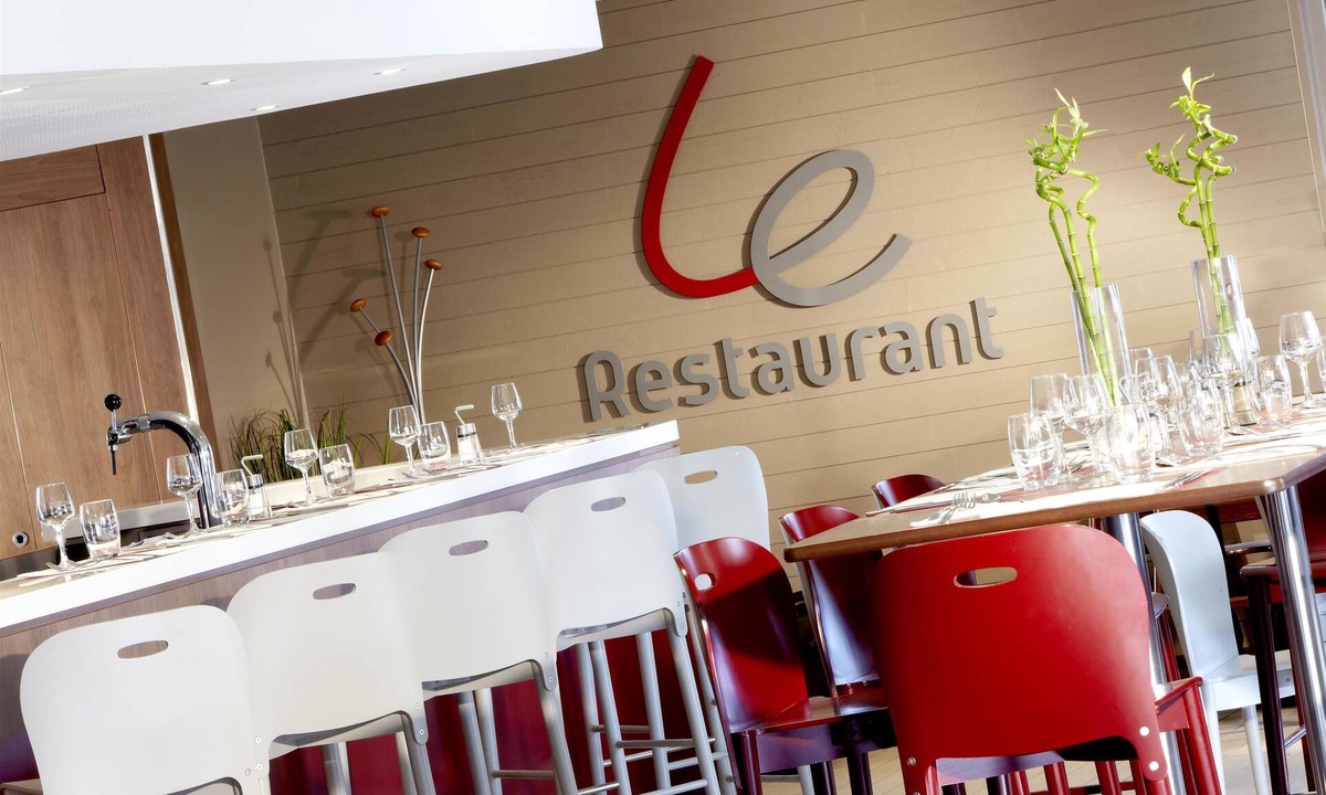 Wasquehal Hotel | Campanile NATURE - Lille Wasquehal