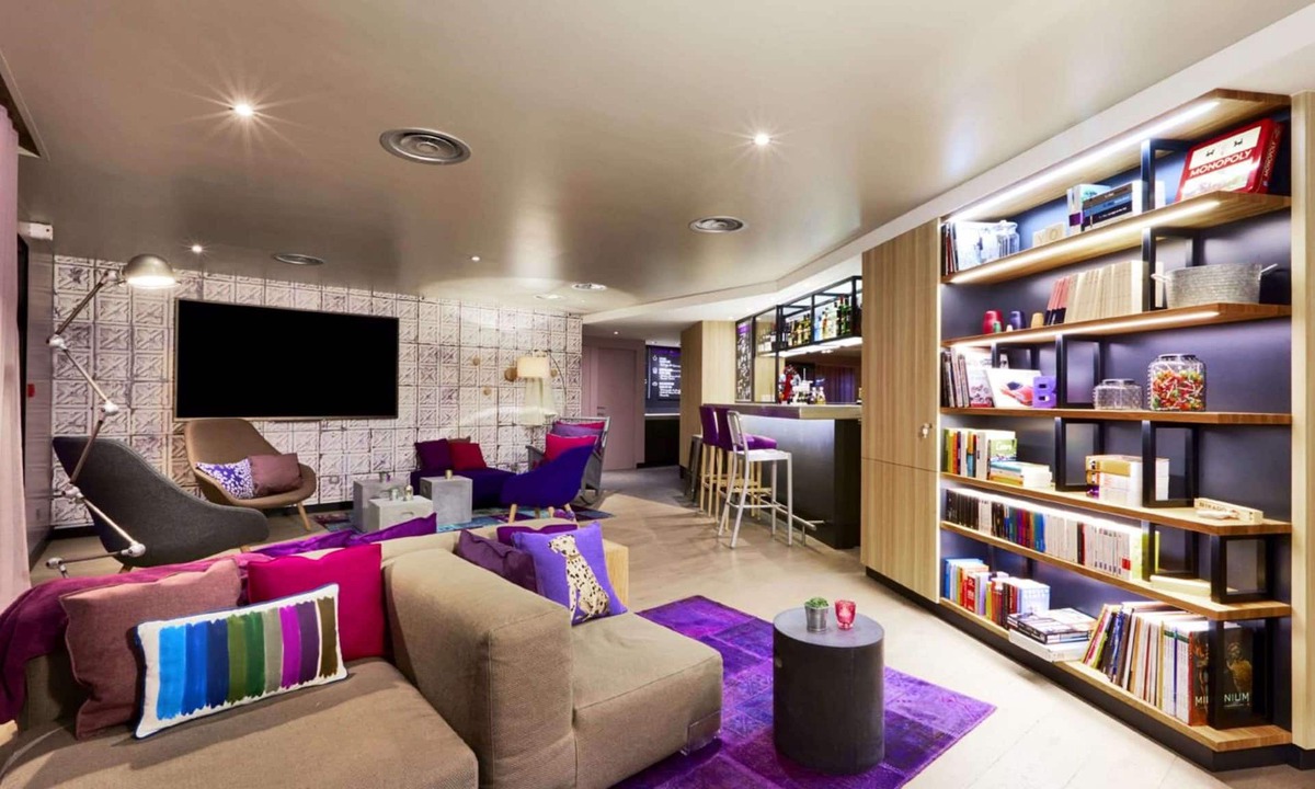 Saint-Germain-en-Laye Hotel | Campanile St Germain En Laye