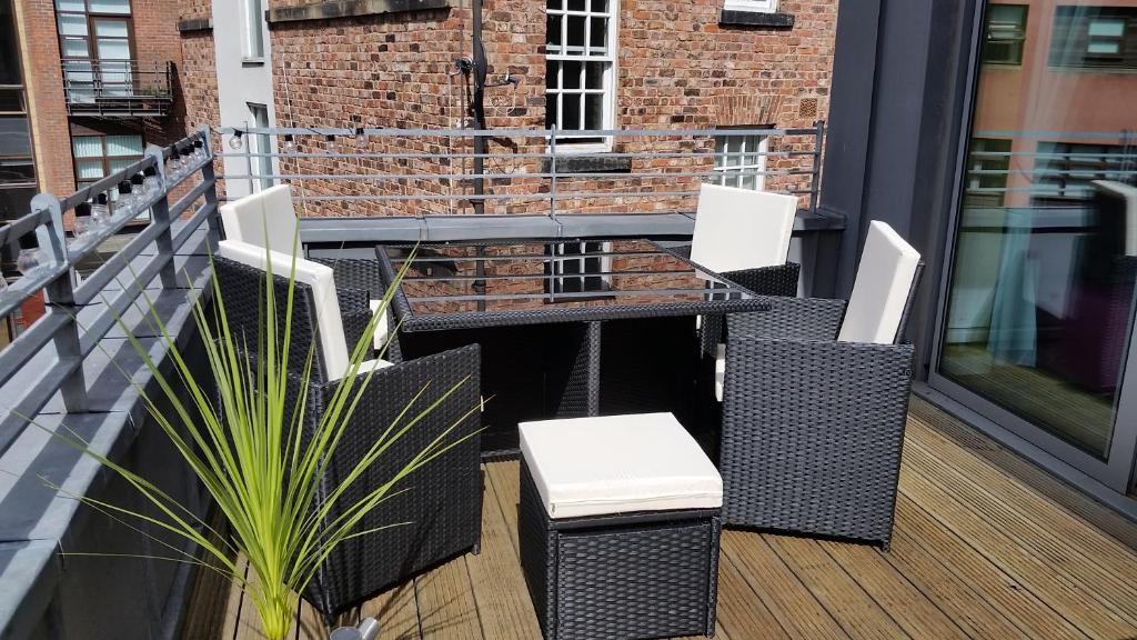 Liverpool City Centre Apartment | Campbell Square Apartment