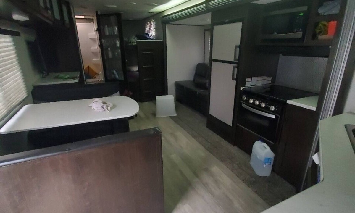 Norwood House | Camper sleeps up to 10, pets and atv friendly, backyard pool, local attractions