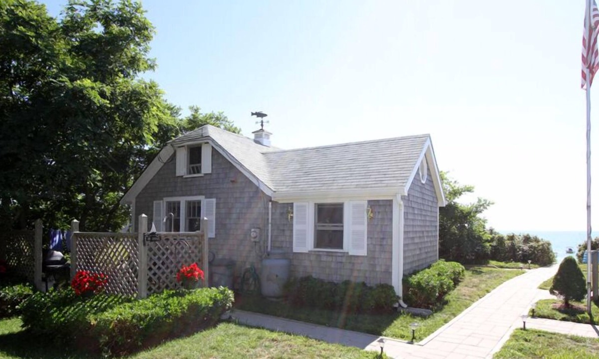 Campground Landing Cottage | Campground beach cabin!