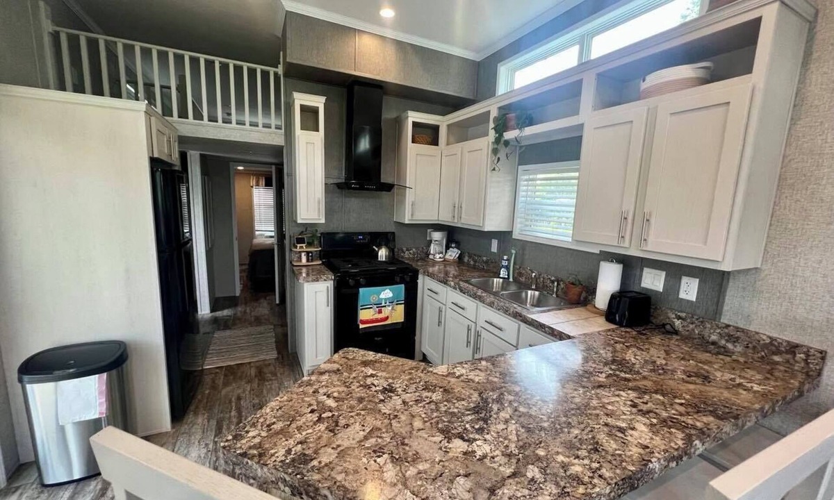 East Liberty Apartment | Campground Tiny Home #44