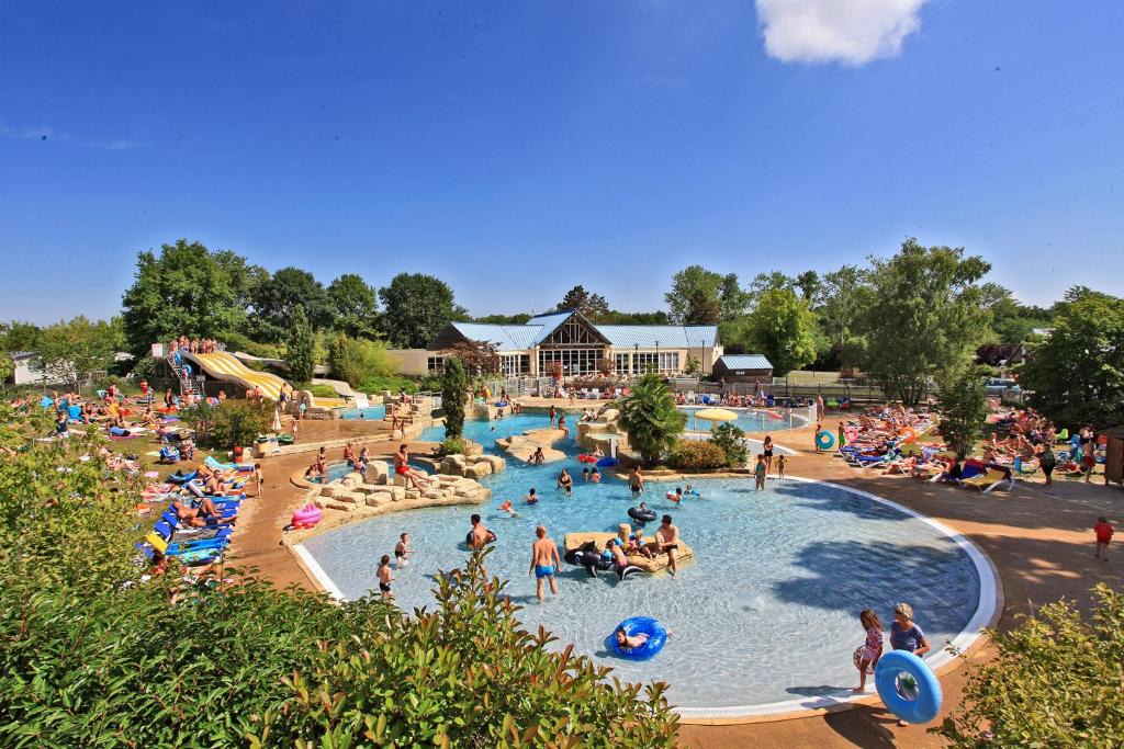 Sainte-Catherine-de-Fierbois Other | Camping Parc de Fierbois