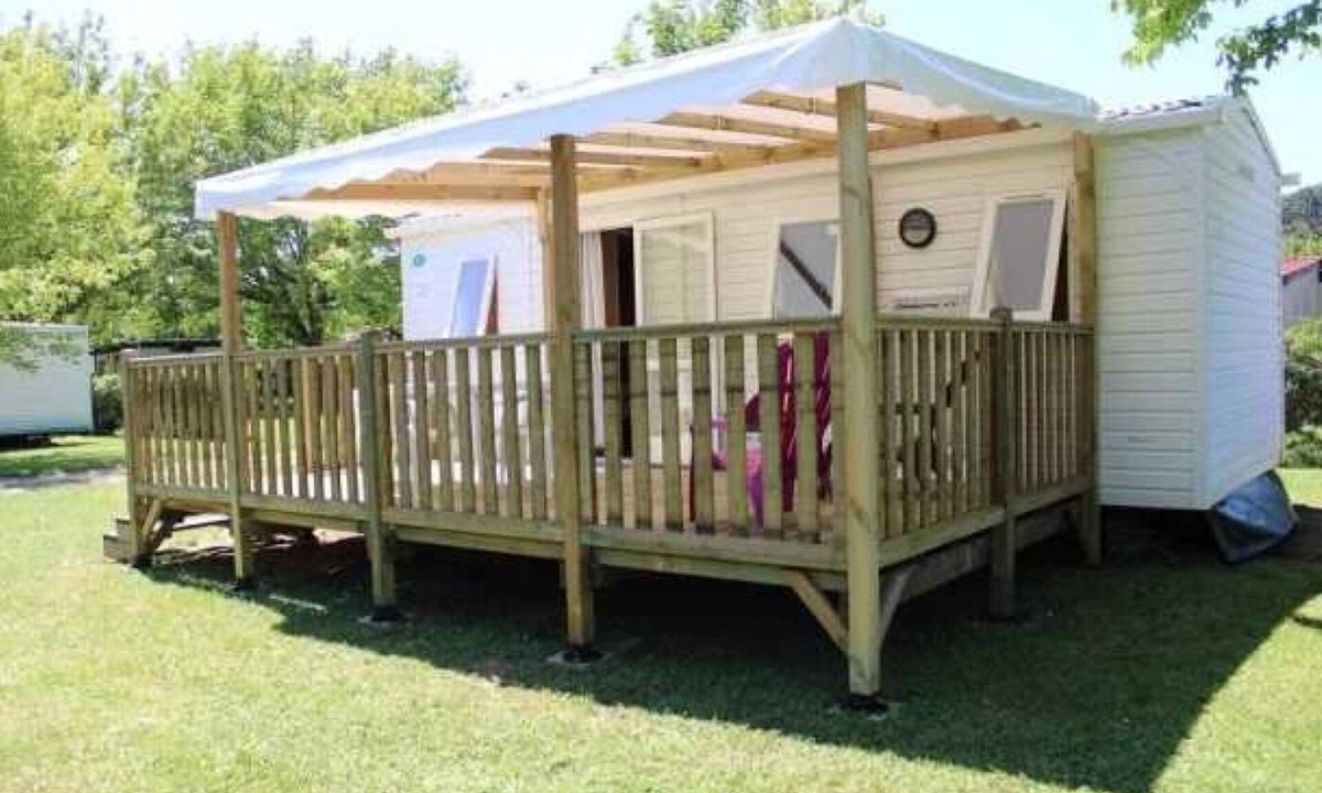 Casties-Labrande House | Camping 3 étoiles - Piscine - eehgee